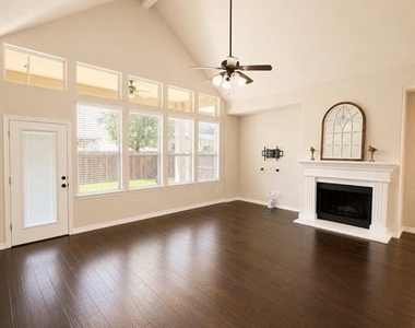 8416 Whistling Duck Drive - Photo Thumbnail 7