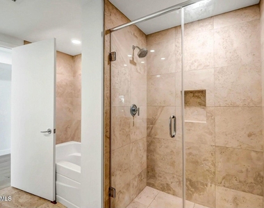 7121 E Rancho Vista Drive - Photo Thumbnail 22