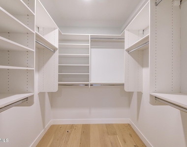 7121 E Rancho Vista Drive - Photo Thumbnail 19