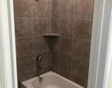 2436 Valley Lane - Photo Thumbnail 17