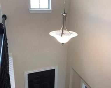 2436 Valley Lane - Photo Thumbnail 14