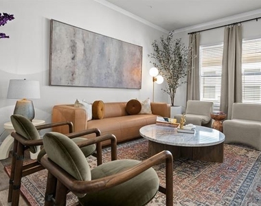 4770 N Luxe Lane - Photo Thumbnail 6