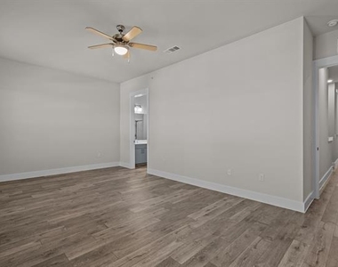 4770 N Luxe Lane - Photo Thumbnail 16