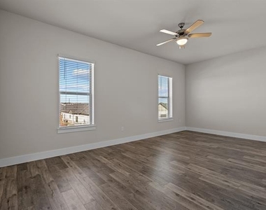 4770 N Luxe Lane - Photo Thumbnail 15