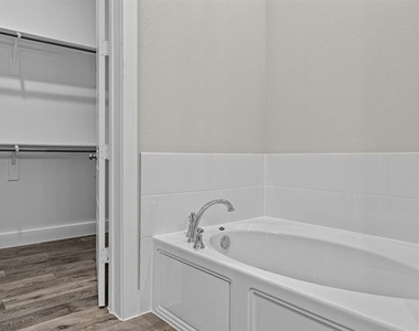 4770 N Luxe Lane - Photo Thumbnail 21