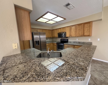 10050 E Carmel Avenue - Photo Thumbnail 15