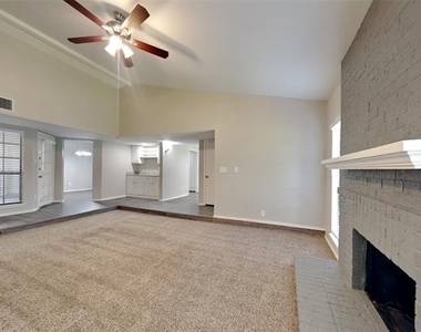 2845 London Lane - Photo Thumbnail 2