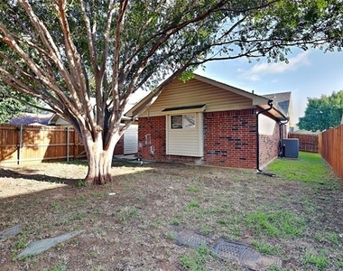 2845 London Lane - Photo Thumbnail 16