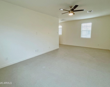17155 N 9th Place - Photo Thumbnail 17