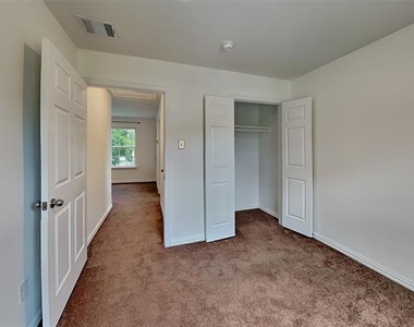 3321 Rutz Street - Photo Thumbnail 13