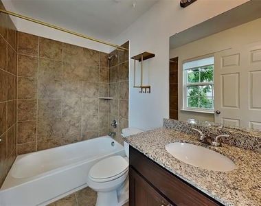 3321 Rutz Street - Photo Thumbnail 5