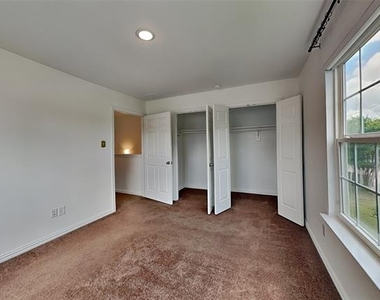3321 Rutz Street - Photo Thumbnail 10