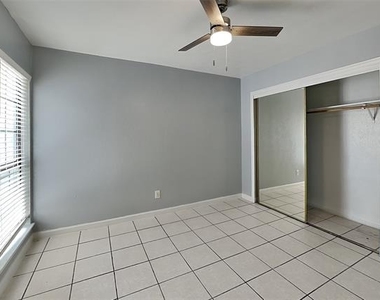 420 Dollins Street - Photo Thumbnail 7