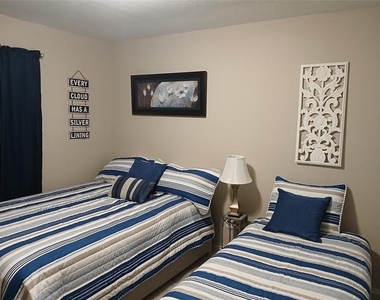 5616 Tucker Street - Photo Thumbnail 10