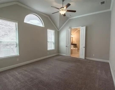 1409 Coleto Creek Trail - Photo Thumbnail 9