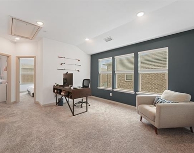 6028 Silverado Trail - Photo Thumbnail 9