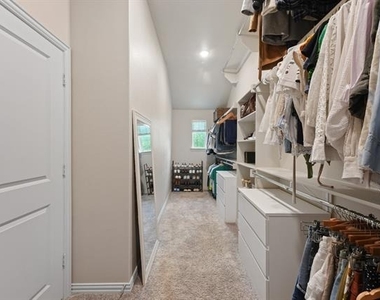 6028 Silverado Trail - Photo Thumbnail 15