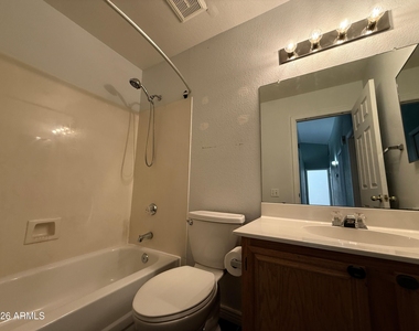 6602 E Northridge Street - Photo Thumbnail 18