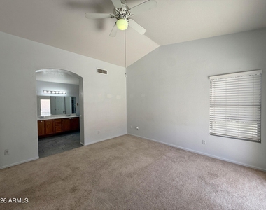 6602 E Northridge Street - Photo Thumbnail 11