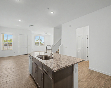 8232 E University Drive - Photo Thumbnail 16