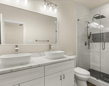 2414 Forest Hill Lane - Photo Thumbnail 20