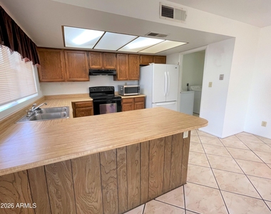 4746 W Aster Drive - Photo Thumbnail 4