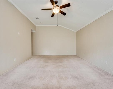 1629 Thornhill Lane - Photo Thumbnail 21