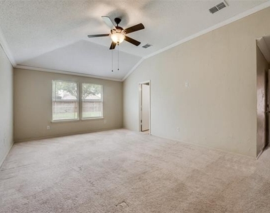 1629 Thornhill Lane - Photo Thumbnail 18