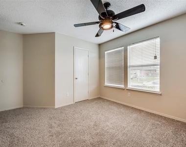 1629 Thornhill Lane - Photo Thumbnail 27