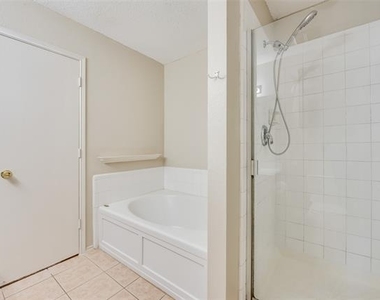1629 Thornhill Lane - Photo Thumbnail 24
