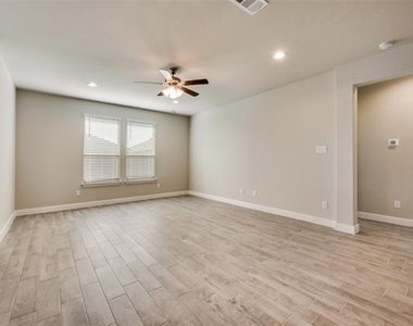 14425 Bootes Drive - Photo Thumbnail 3