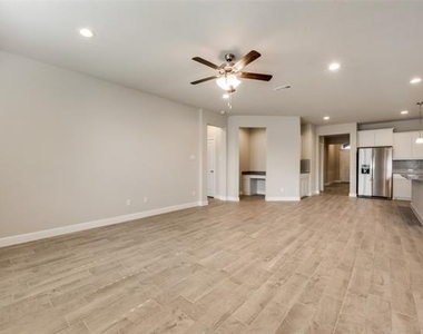 14425 Bootes Drive - Photo Thumbnail 5