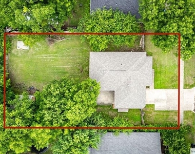 604 S Maxey Street - Photo Thumbnail 20