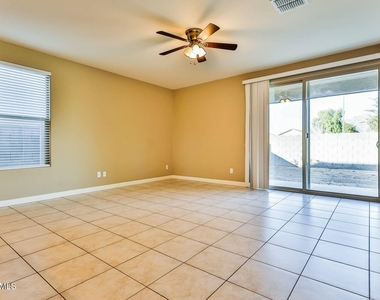 33256 N Jamie Lane - Photo Thumbnail 2