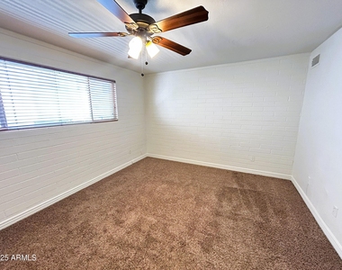4846 N Woodmere Fairway -- - Photo Thumbnail 15