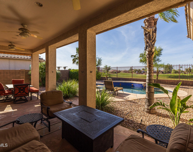 4176 E Clubview Drive - Photo Thumbnail 7