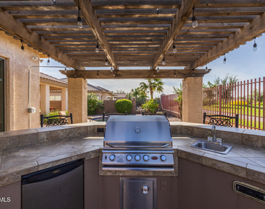 4176 E Clubview Drive - Photo Thumbnail 25