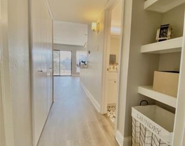 2505 Wedglea Drive - Photo Thumbnail 17