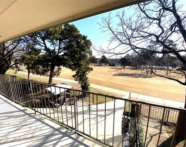 2505 Wedglea Drive - Photo Thumbnail 4