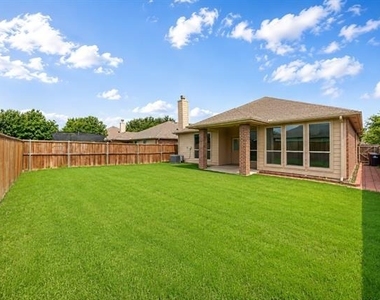 3121 Hornbeam Street - Photo Thumbnail 36