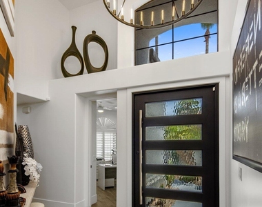 8222 E Cortez Drive - Photo Thumbnail 2