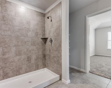 16437 Pembine Lane - Photo Thumbnail 6