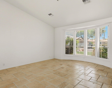 8638 E Dahlia Drive - Photo Thumbnail 8