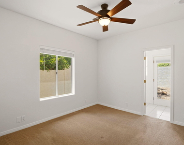 8638 E Dahlia Drive - Photo Thumbnail 37