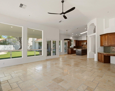 8638 E Dahlia Drive - Photo Thumbnail 19