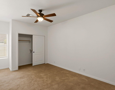 8638 E Dahlia Drive - Photo Thumbnail 36