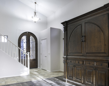 42275 W Calle Street - Photo Thumbnail 3