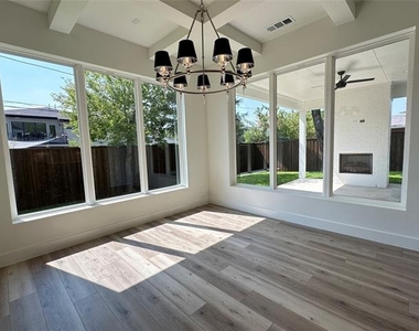 3908 Rochelle Drive - Photo Thumbnail 11