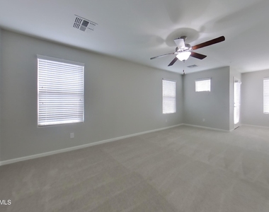 12541 W Hummingbird Terrace W - Photo Thumbnail 6