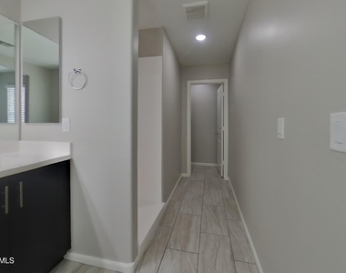 12541 W Hummingbird Terrace W - Photo Thumbnail 8